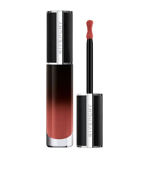 le rouge interdit cream velvet.